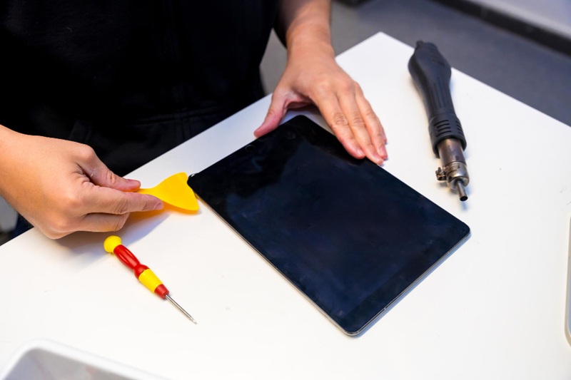 Should you repair or replace your iPad